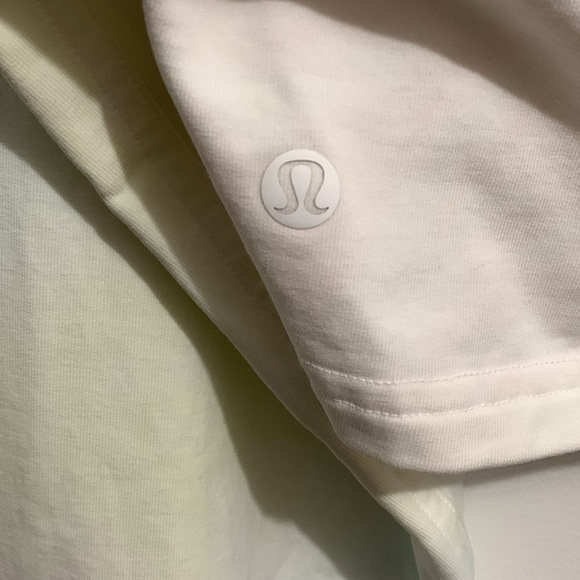 lululemon athletica women’s LA All Yours Cropped Hoodie size 8 - Picture 4 of 5